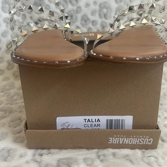 Cushionaire with memory foam clear with silver stud sandals. - Picture 6 of 6
